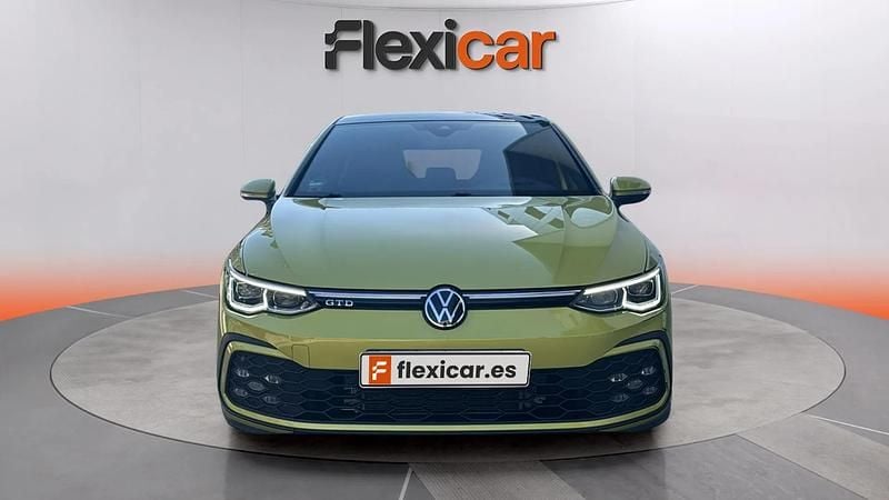 Usado VW Golf VIII GTD 200 CV (147 kW) 2021 Amarillo Berlina