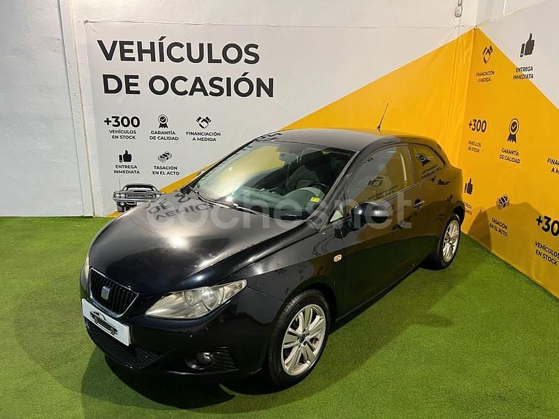 Negro Usado 2011 Seat Ibiza SC Style Utilitario | 6490 € (Precio justo) - Imagen 1/4