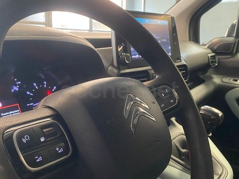 Usado Citroën Berlingo Feel 110 CV (80 kW) 2019 Negro Monovolumen