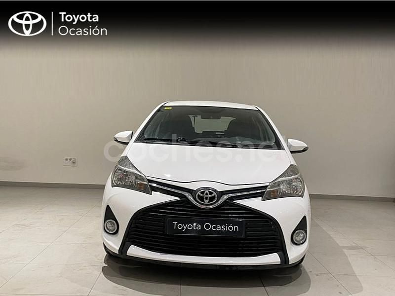 Usado Toyota Yaris City 69 CV (50 kW) 2016 Blanco Berlina