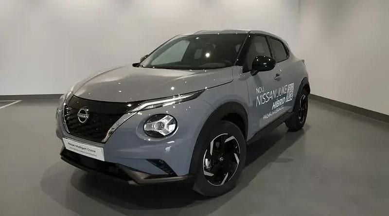 Usado Nissan Juke N-Connecta 143 CV (105 kW) 2025 Katana grey metalizado SUV