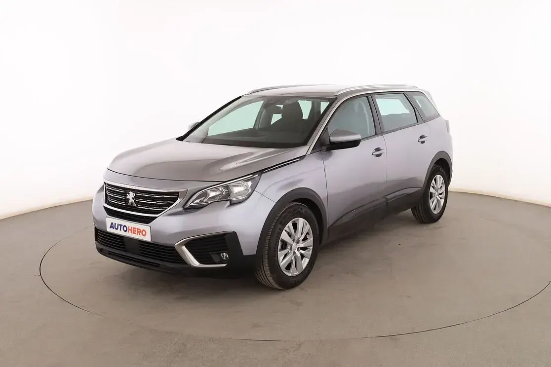 Usado Peugeot 5008 Active 130 CV (95 kW) 2020 SUV
