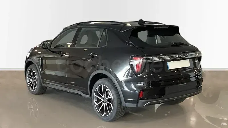 Usado Lynk & Co 01 276 CV (202 kW) 2026 Negro SUV