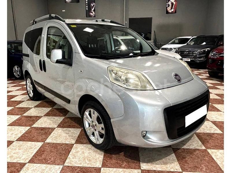 Gris / plata Usado 2015 Fiat Qubo Dynamic Monovolumen | 9500 € - Imagen 1/4