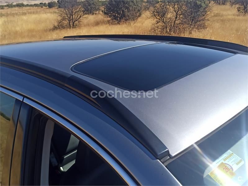 Usado Subaru Outback 167 CV (122 kW) 2010 Gris / plata Familiar