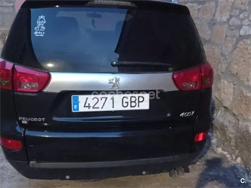 Usado Peugeot 4007 Sport 156 CV (114 kW) 2008 Negro SUV