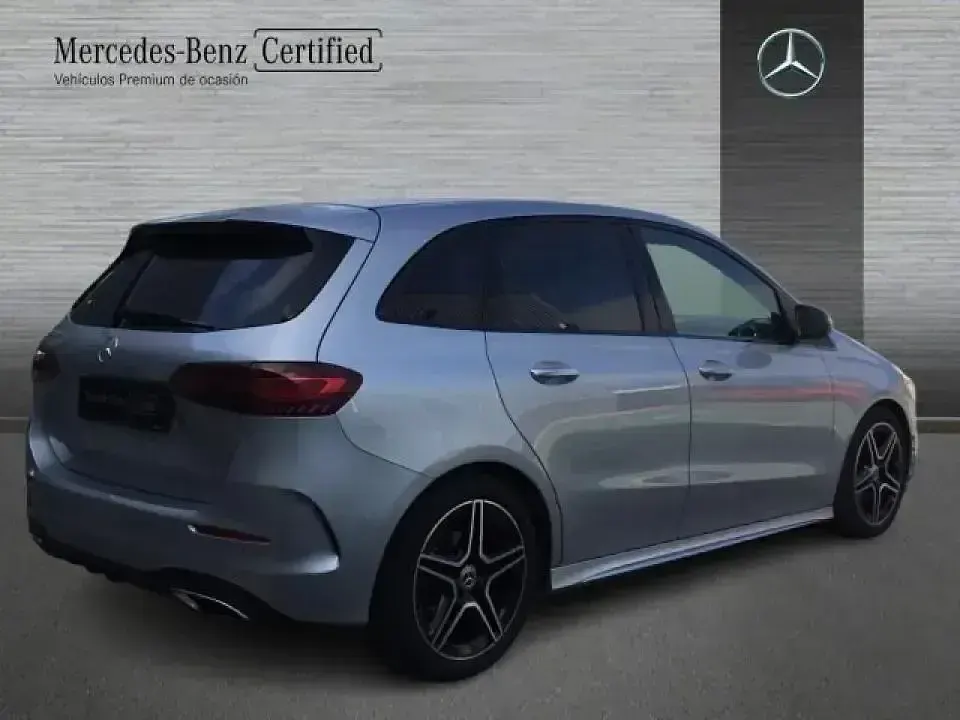 Occasion Mercedes B200 150 PK (110 kW) 2025 Grijs MPV