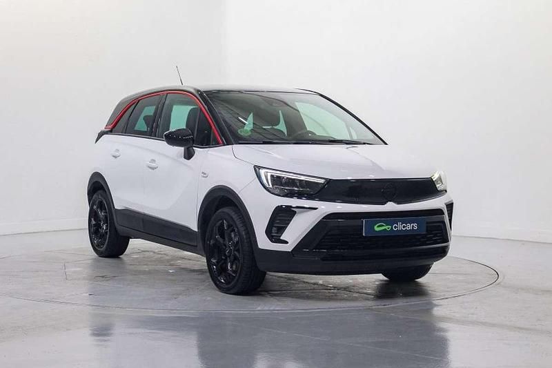 Usado Opel Crossland X GS Line 110 CV (80 kW) 2022 Blanco SUV