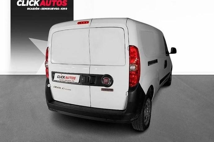 Usado Fiat Doblò 90 CV (66 kW) 2022 Monovolumen