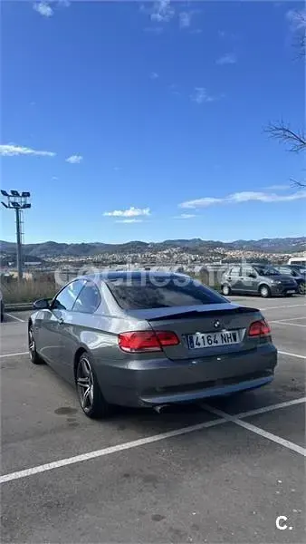 Usado BMW 320 Shadowline 170 CV (125 kW) 2007 Gris / plata Coupe
