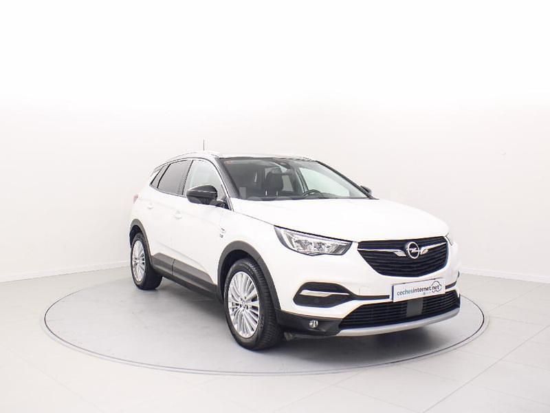 Gris / plata Usado 2021 Opel Grandland X Selective SUV | 17.490 € (Un poco caro) - Imagen 1/4