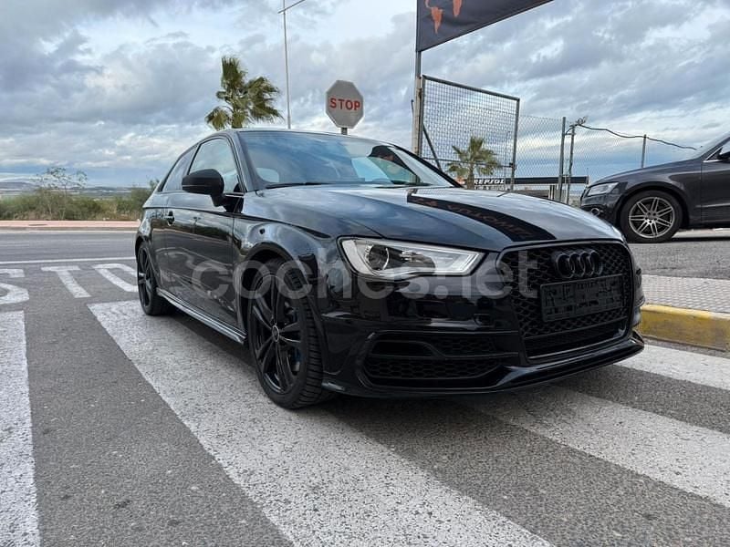 Usado Audi S3 300 CV (220 kW) 2014 Negro Berlina