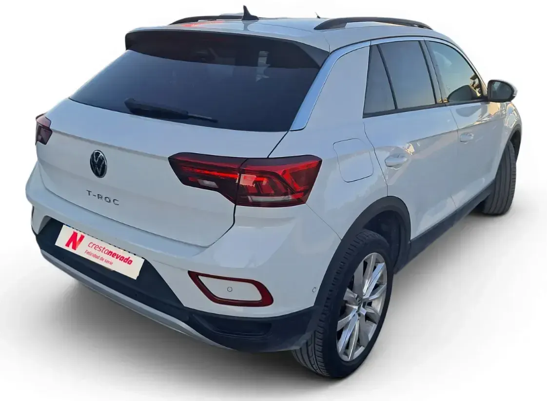 Usado VW T-Roc Life 150 CV (110 kW) 2023 Blanco SUV