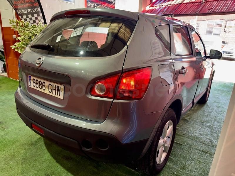 Usado Nissan Qashqai Acenta 115 CV (84 kW) 2008 Gris / plata SUV