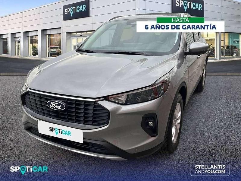 Usado Ford Kuga Titanium 150 CV (110 kW) 2025 Gris SUV