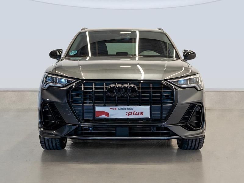Begagnad Audi Q3 150 HK (110 kW) 2025 Grå SUV