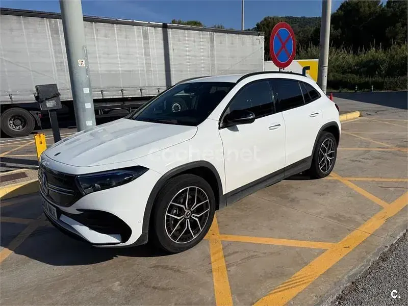 Usado Mercedes EQA250 139 kW (190 CV) 2023 Eléctrico SUV