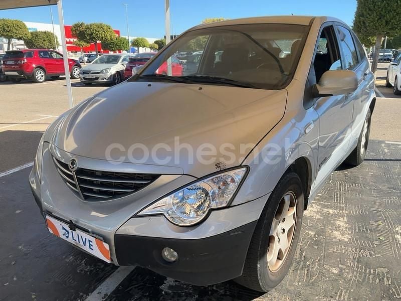 Gris / plata Usado 2008 Ssangyong (KGM) Actyon Limited SUV | 6500 € (Precio justo) - Imagen 1/4