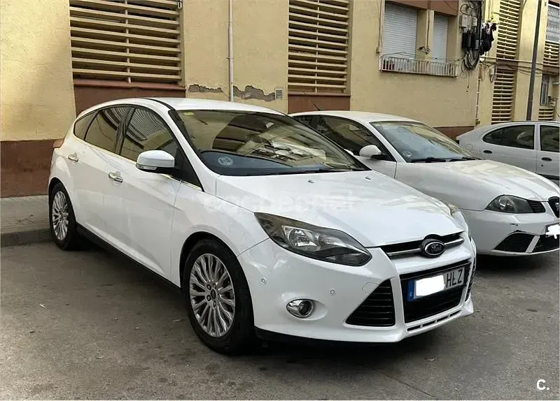 Brugt Ford Focus Trend 115 HK (84 kW) 2012 Hvid Sedan