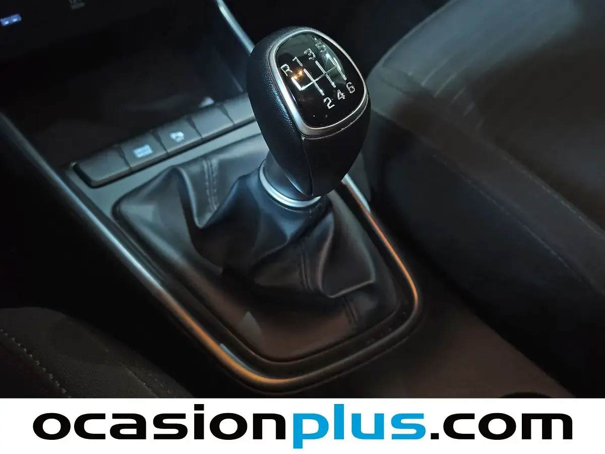 Usado Hyundai i20 101 CV (74 kW) 2022 Blanco Utilitario