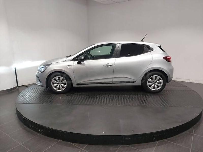 Usado Renault Clio V Business 65 CV (47 kW) 2022 Gris / plata Berlina
