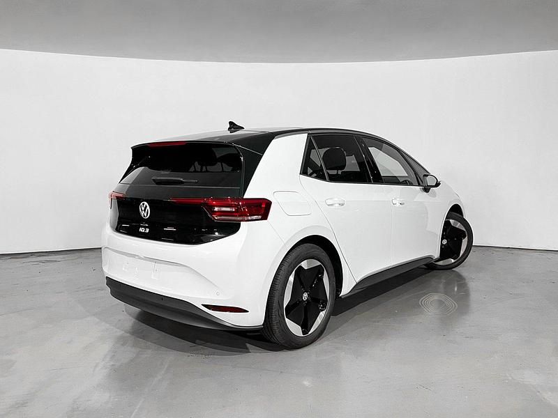 Nuevo VW ID.3 Pro 150 kW (204 CV) 2025 Blanco glaciar metalizado con techo negro Utilitario