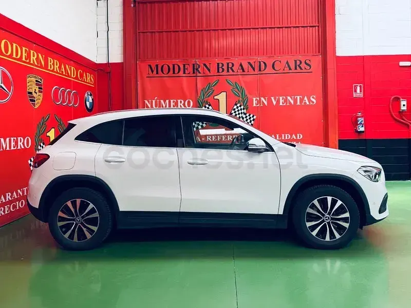 Usado Mercedes GLA250 218 CV (160 kW) 2022 Blanco SUV