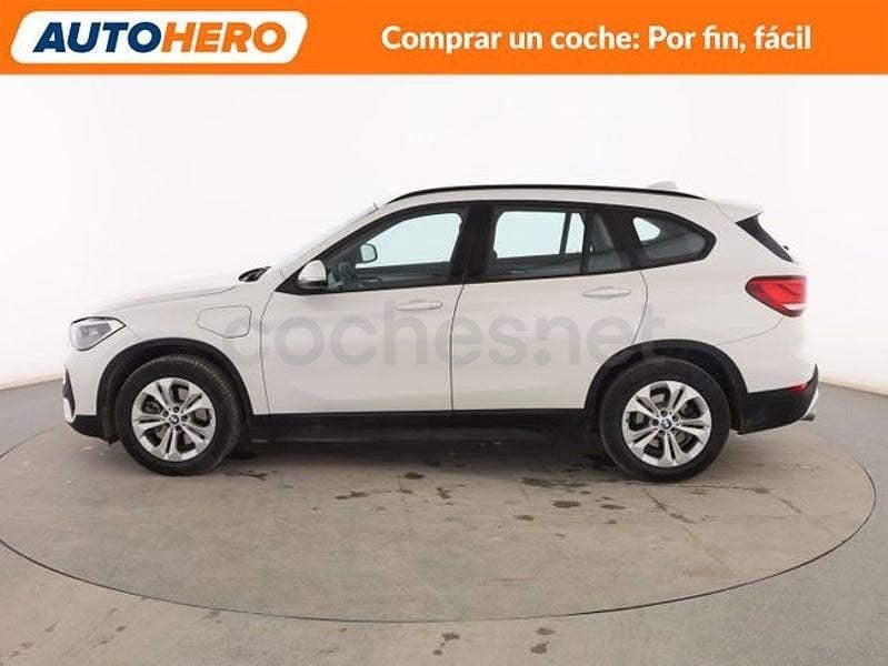 Usado BMW X1 Sport Line 220 CV (161 kW) 2021 Blanco SUV