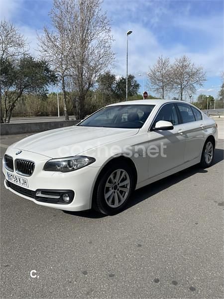 Usado BMW 520 Comfort Edition 184 CV (135 kW) 2014 Blanco Berlina