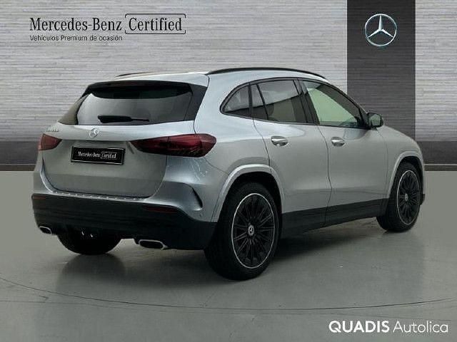 Nuevo Mercedes GLA200 AMG line 163 CV (119 kW) 2025 Plata hightech SUV
