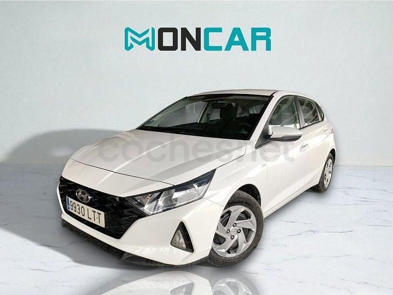 Usado Hyundai i20 100 CV (73 kW) 2021 Blanco Utilitario