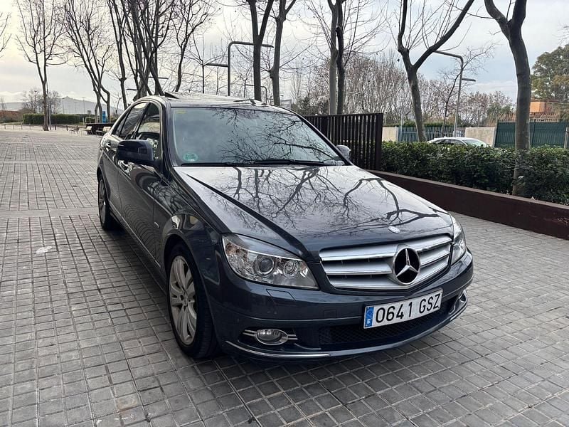 Usado Mercedes C350 Avantgarde 272 CV (200 kW) 2008 Gris Berlina