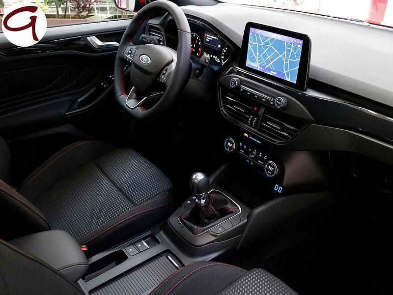 Usado Ford Focus ST-Line X 125 CV (91 kW) 2021 Rojo