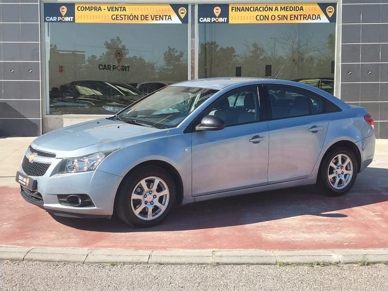 Usado Chevrolet Cruze LT 150 CV (110 kW) 2009 Gris / plata Berlina