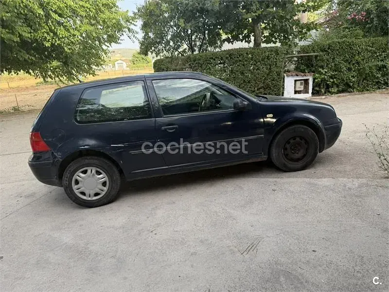 Usado VW Golf III Conceptline 75 CV (55 kW) 1999 Azul Berlina