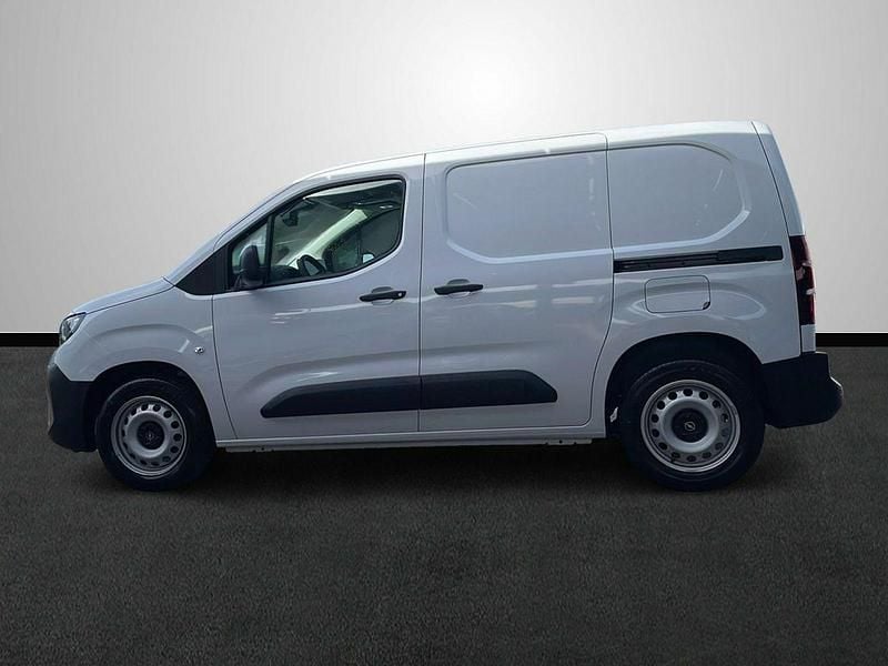Nuevo Opel Combo 100 CV (73 kW) 2025 Blanco Monovolumen