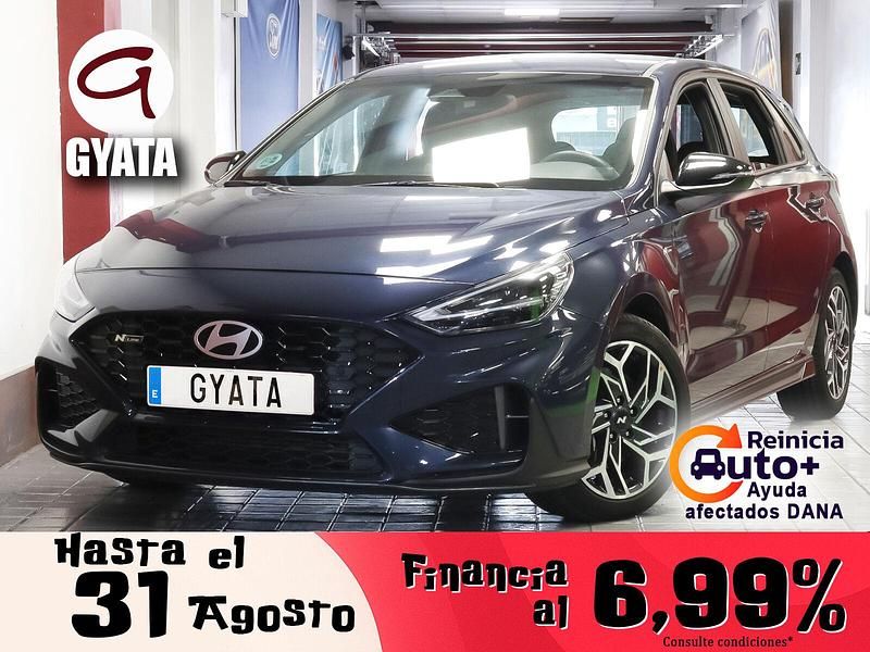 Azul Usado 2025 Hyundai i30 N Line Berlina | 20.590 € (Precio justo) - Imagen 1/4