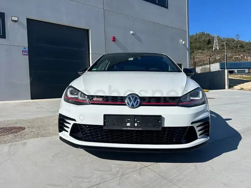 Usado VW Golf VII GTI Clubsport 265 CV (194 kW) 2017 Blanco Berlina
