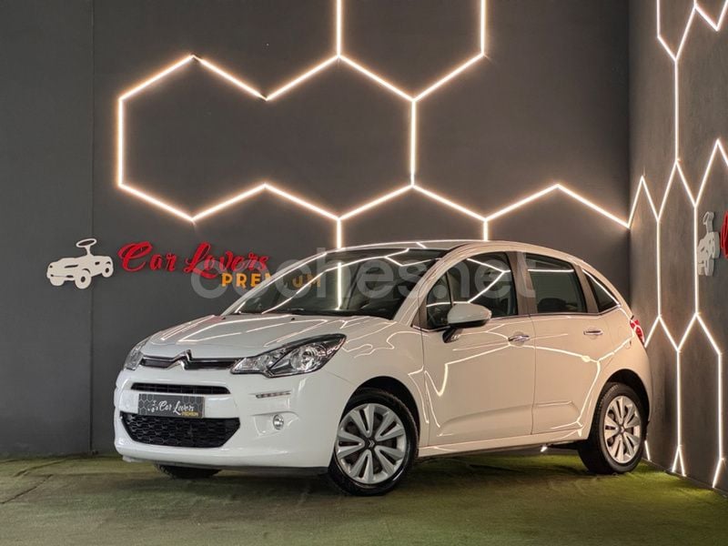 Usado Citroën C3 Attraction 68 CV (50 kW) 2015 Blanco Utilitario