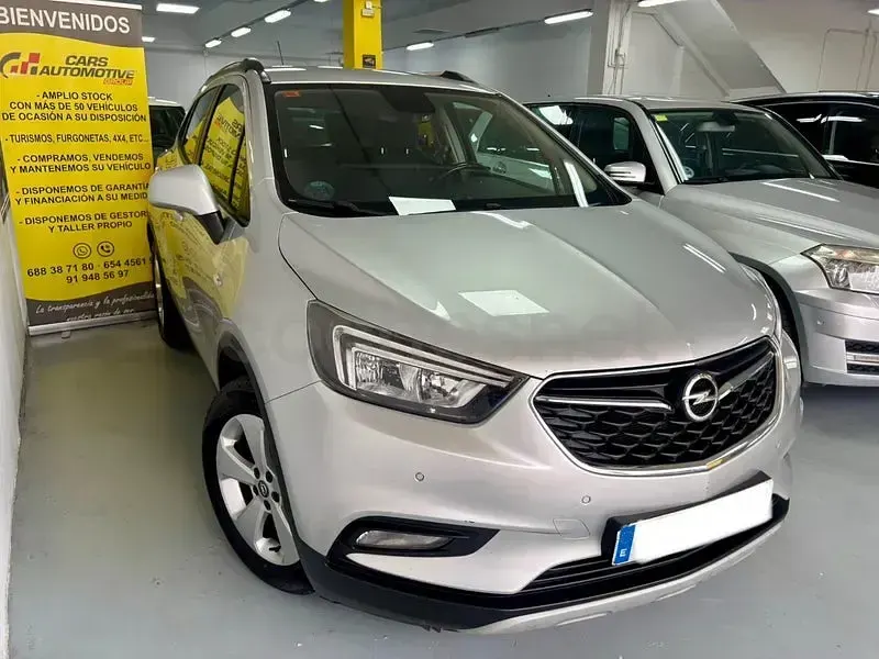 Usado Opel Mokka X Selective 136 CV (100 kW) 2017 Gris / plata SUV