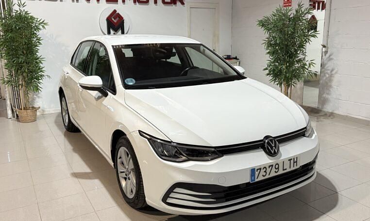 Blanco Usado 2021 VW Golf VIII | 18.500 € (Precio justo) - Imagen 1/4