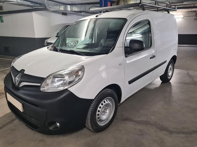 Usado Renault Kangoo 90 CV (66 kW) 2020 Blanco Monovolumen