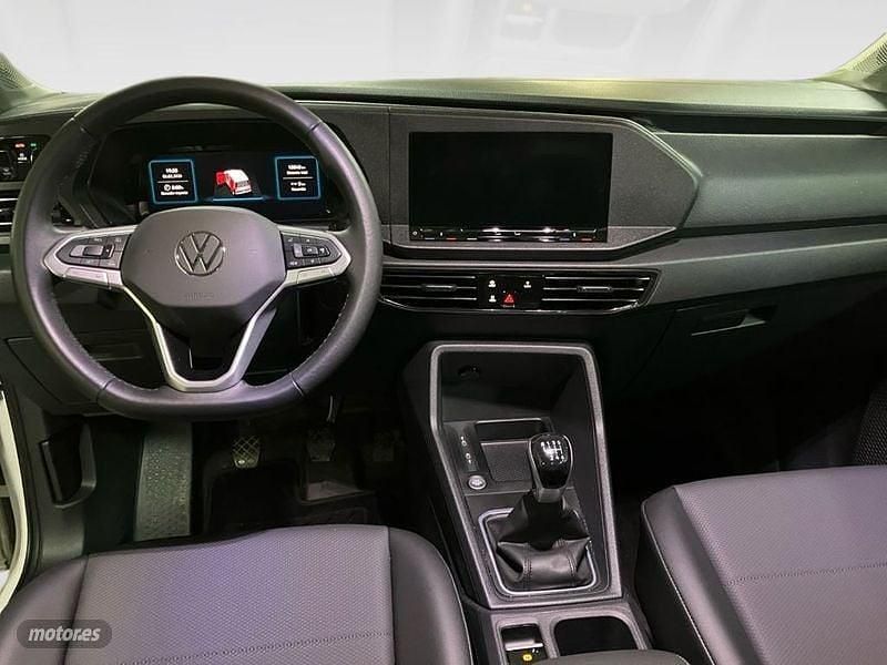 Usado VW Caddy Maxi 102 CV (75 kW) 2025 Blanco Monovolumen