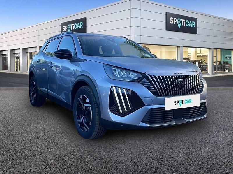 Usado Peugeot 2008 Allure 100 CV (73 kW) 2025 Gris SUV