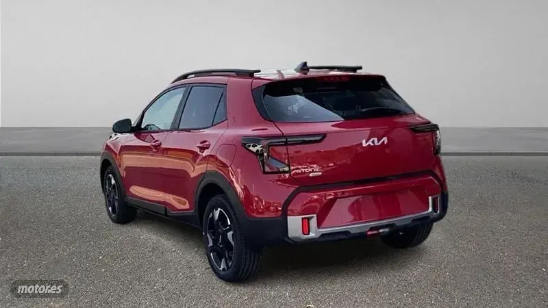 Nuevo Kia Stonic 115 CV (84 kW) 2026 Rojo SUV