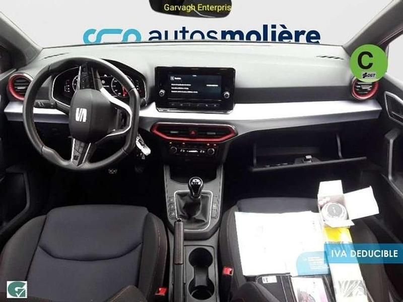 Usado Seat Ibiza FR 116 CV (85 kW) 2024 Gris Utilitario