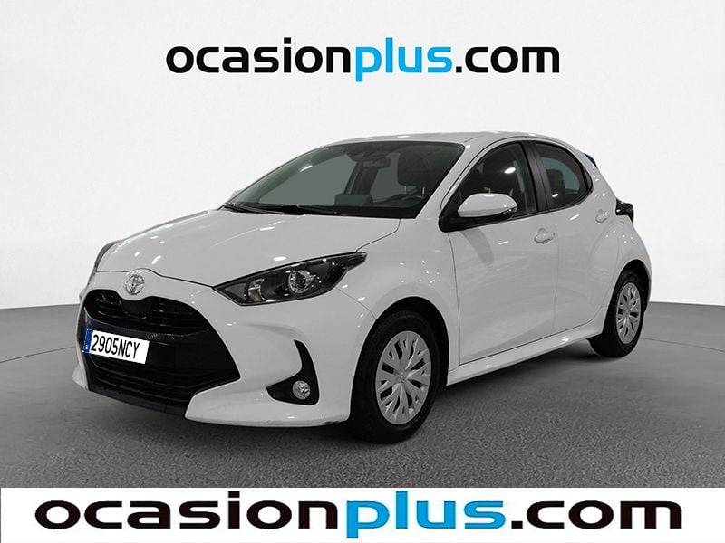Blanco Usado 2023 Toyota Yaris Active Utilitario | 14.991 € (Precio justo) - Imagen 1/4