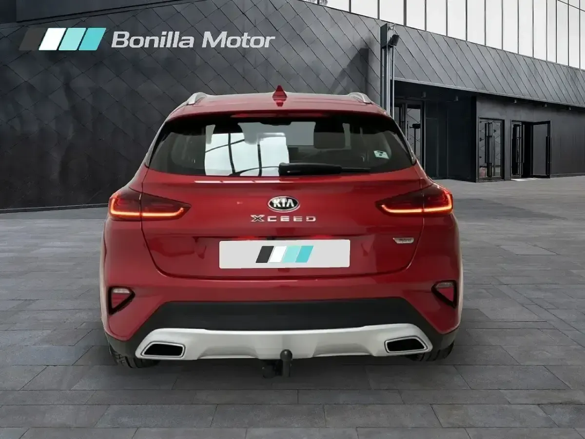 Usado Kia XCeed 136 CV (100 kW) 2021 Otro SUV