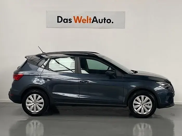 Usado Seat Arona Style 115 CV (84 kW) 2025 Gris SUV