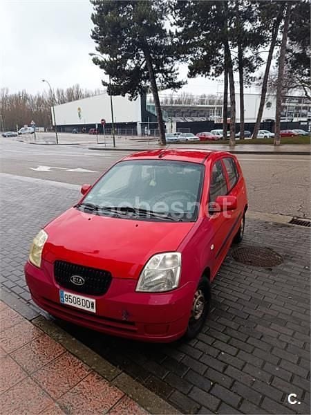 Rojo Usado 2004 Kia Picanto LX Utilitario | 1750 € (Precio justo) - Imagen 1/4